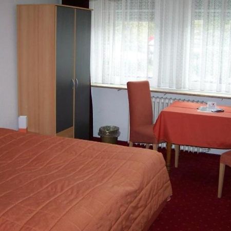 Hotel Am Ufer ترير المظهر الخارجي الصورة