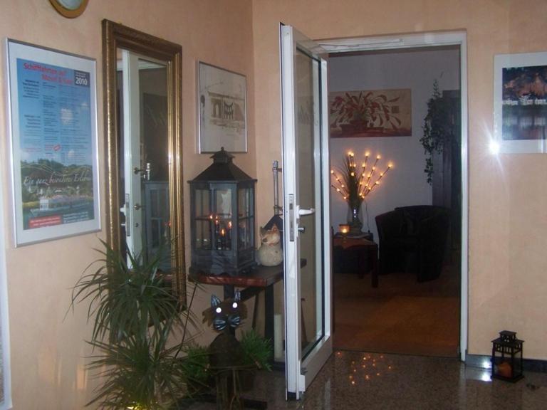 Hotel Am Ufer ترير المظهر الخارجي الصورة
