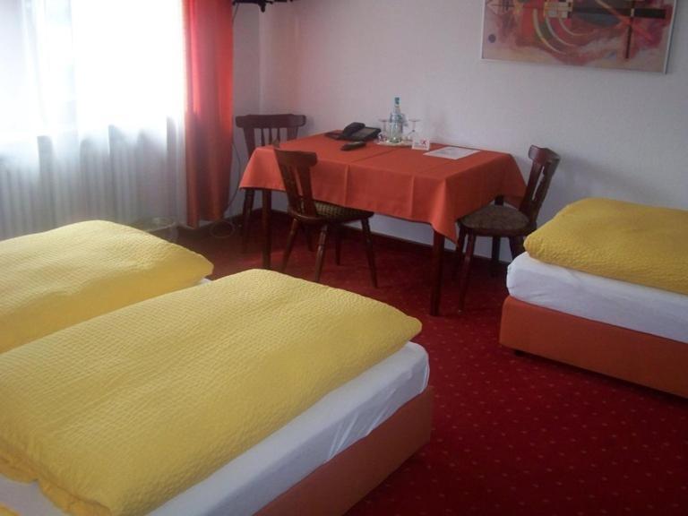 Hotel Am Ufer ترير الغرفة الصورة